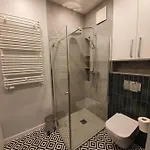 Biznes Metro Bielany 아파트